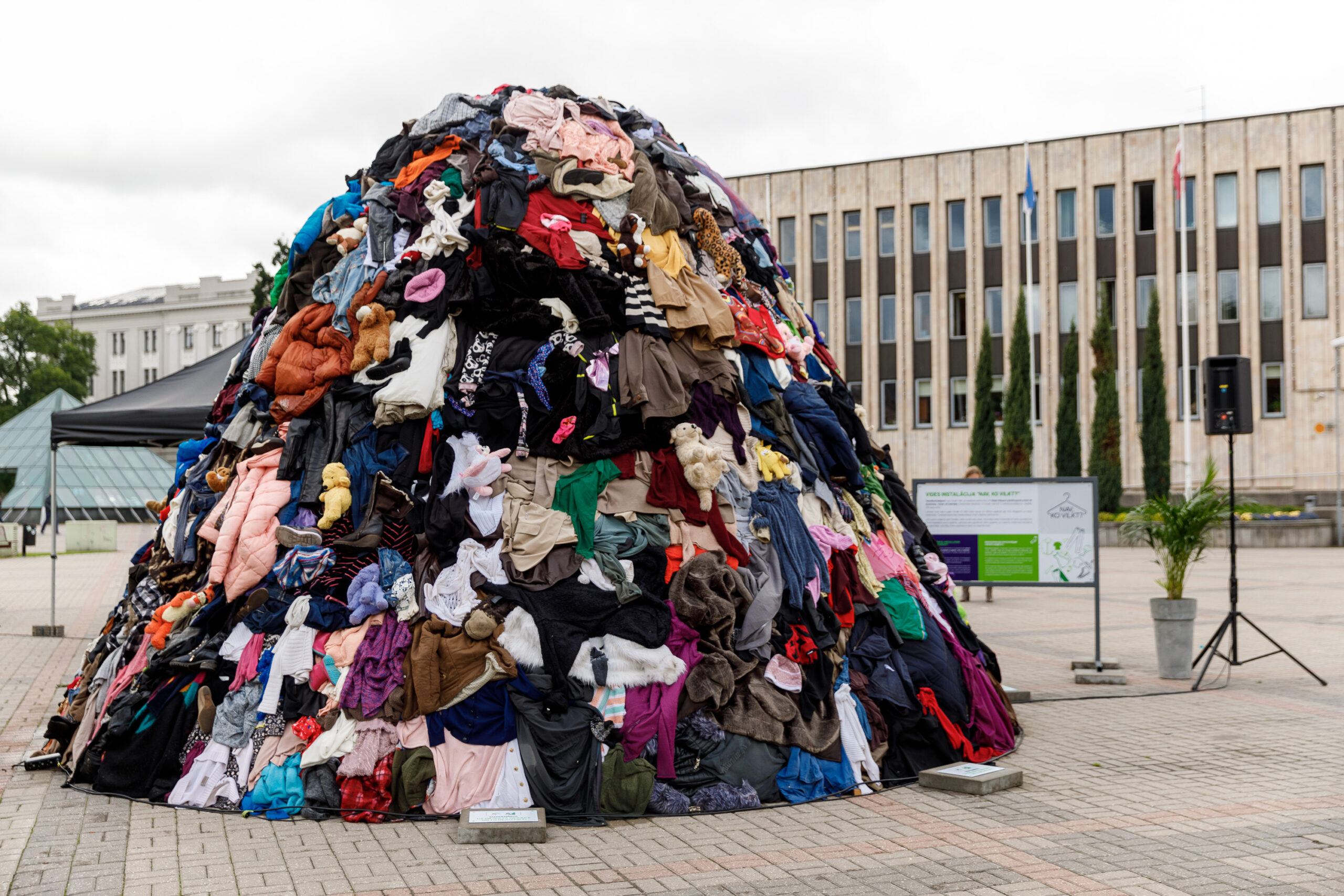 “Latvijas Zaļais punkts” sāk līgumu slēgšanu par tekstila izstrādājumu atkritumu apsaimniekošanu